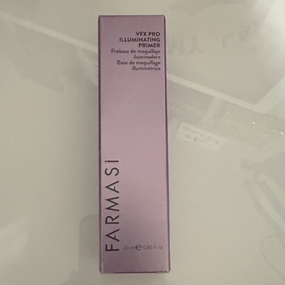 Farmasi VFX Pro illuminating Primer